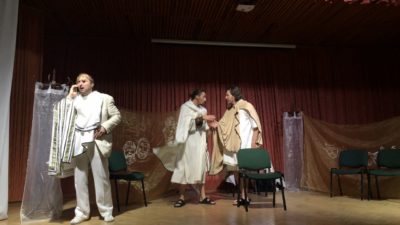 5 listopada 2018 – Odwiedził nas sam Dionizos!…, czyli lekcja literatury antycznej na szkolnej scenie.