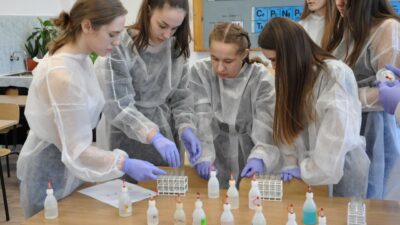 31 maja 2021 – Warsztaty chemiczne w naszej szkole
