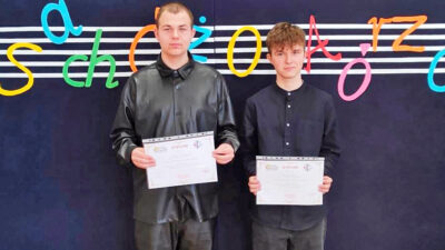 24 marca 2023 – Rozgryźli żółty orzech