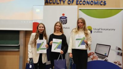 28 listopada 2024 – Sukces naszych uczennic w konkursie statystyczno – demograficznym