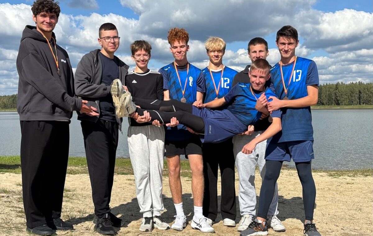 3 października 2025 – Złoto i brąz w sztafetowych biegach przełajowych